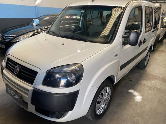 FIAT DOBLÒ 1.8 MPI ESSENCE 7L 16V FLEX 4P MANUAL FIAT DOBLÒ 1.8 MPI ESSENCE 7L 16V FLEX 4P MANUAL